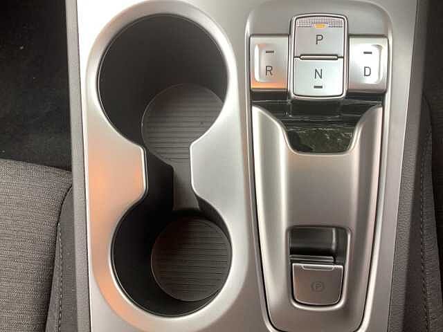 Hyundai Kona 100kW SE Connect 39kWh 5dr Auto
