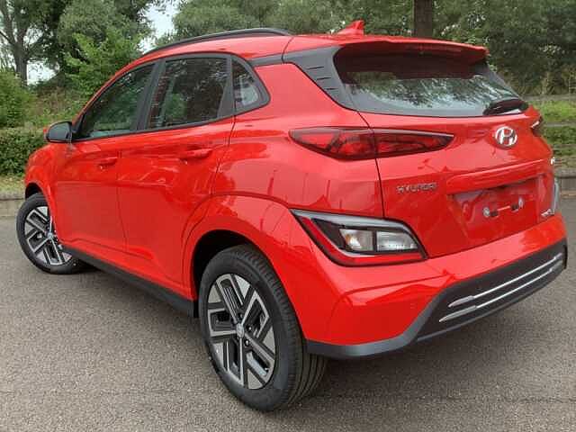 Hyundai Kona 100kW SE Connect 39kWh 5dr Auto