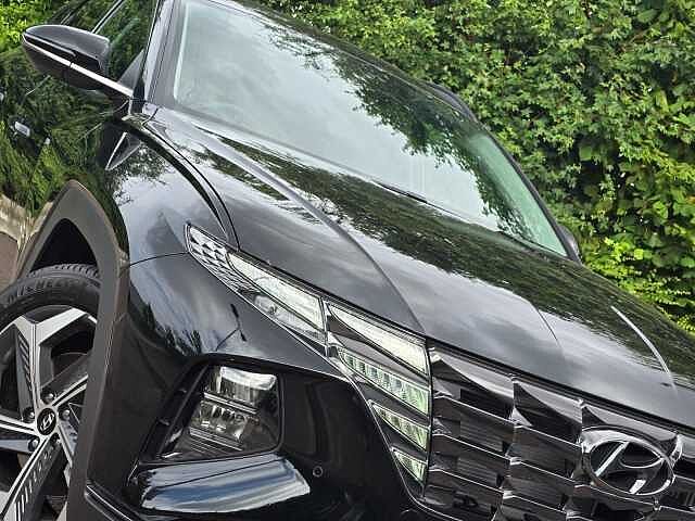 Hyundai Tucson 1.6 TGDi Plug-in Hybrid Premium 5dr 4WD Auto