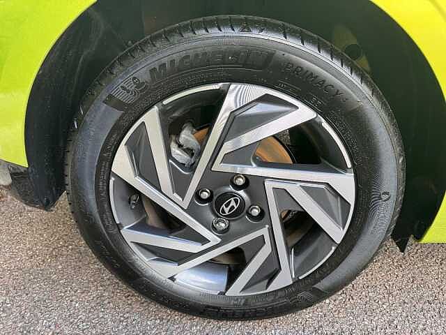 Hyundai i20 1.0T GDi Advance 5dr