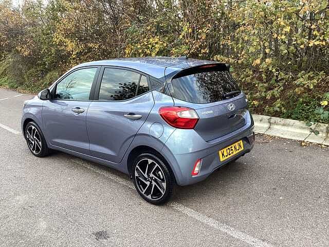 Hyundai i10 1.0 [63] Premium 5dr Auto [Nav]