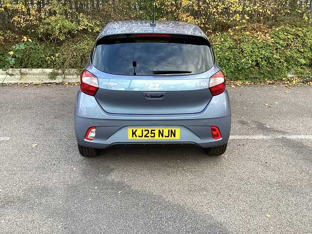 Hyundai i10 1.0 [63] Premium 5dr Auto [Nav]