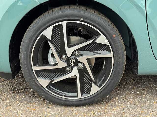 Hyundai i10 1.0 [63] Premium 5dr [Nav]