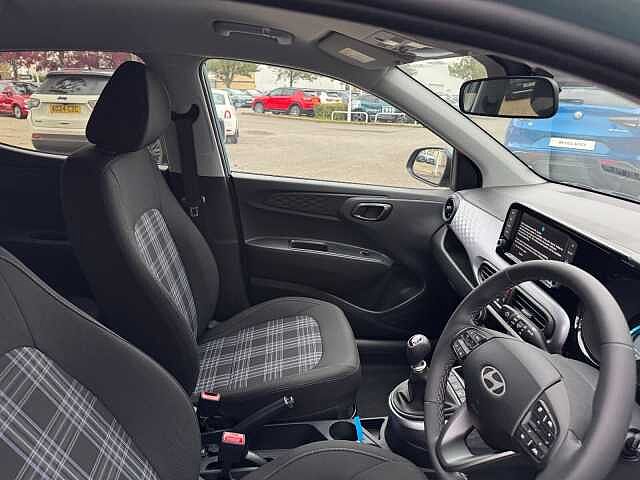 Hyundai i10 1.0 [63] Premium 5dr [Nav]