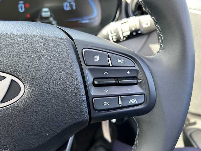 Hyundai i10 1.0 [63] Advance 5dr Auto [Nav]