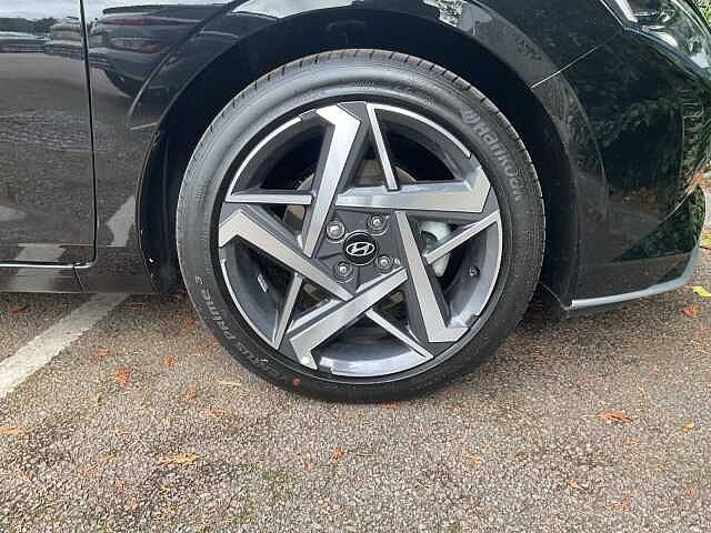 Hyundai i20 1.0T GDi Premium 5dr DCT