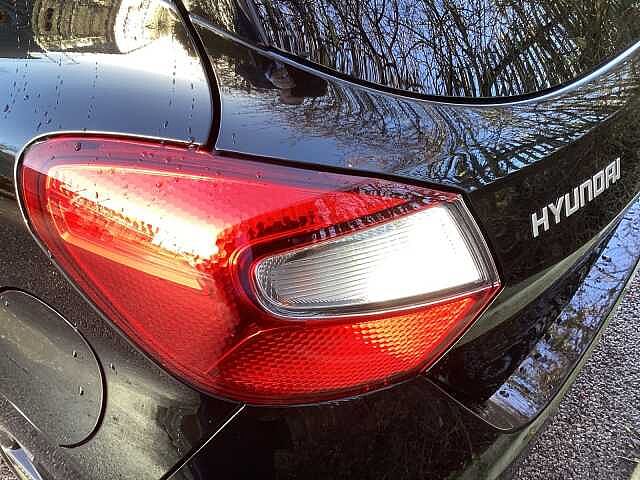 Hyundai i10 1.2 [79] Premium 5dr Auto [Nav]