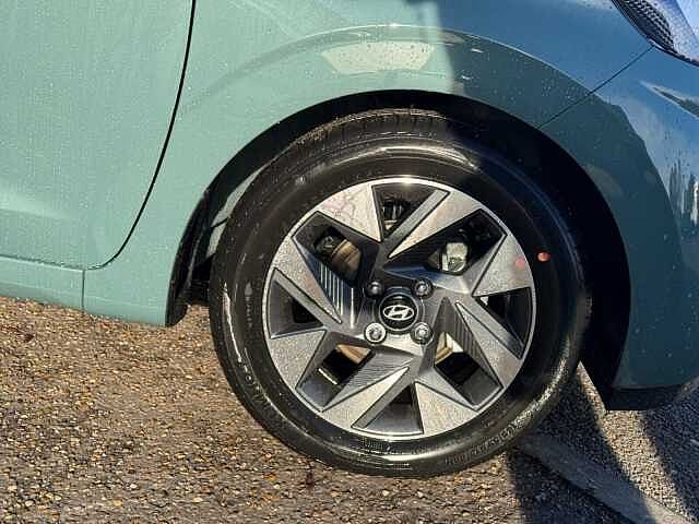 Hyundai i10 1.2 [79] Advance 5dr [Nav]