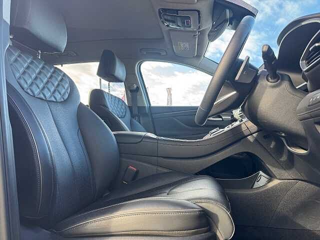 Hyundai Santa Fe 1.6 TGDi Hybrid Ultimate 5dr 4WD Auto