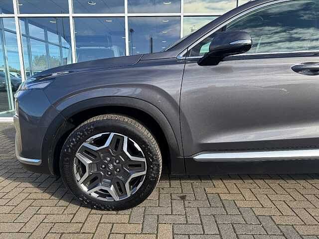 Hyundai Santa Fe 1.6 TGDi Hybrid Ultimate 5dr 4WD Auto