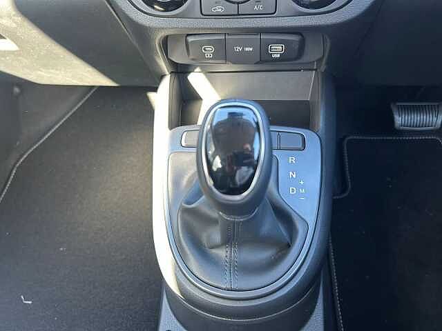 Hyundai i10 1.0 [63] Advance 5dr Auto [Nav]