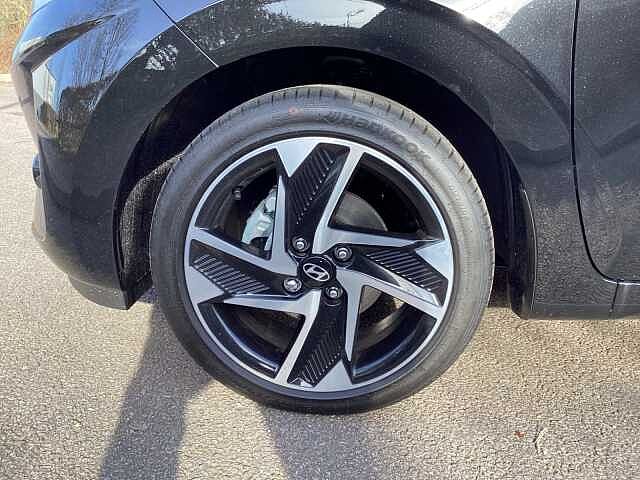 Hyundai I10 1.2 [79] Premium 5dr [Nav] Phantom Black