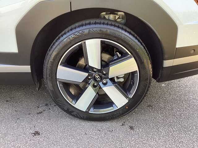 Hyundai Santa Fe 1.6 TGDi Plug-in Hybrid Ultimate 5dr 4WD Auto