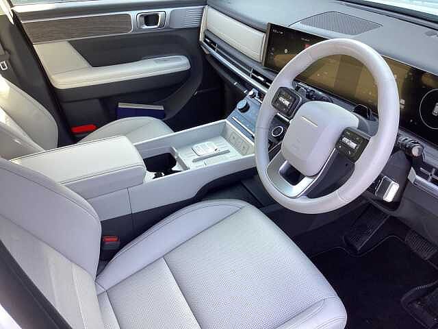 Hyundai Santa Fe 1.6 TGDi Plug-in Hybrid Ultimate 5dr 4WD Auto