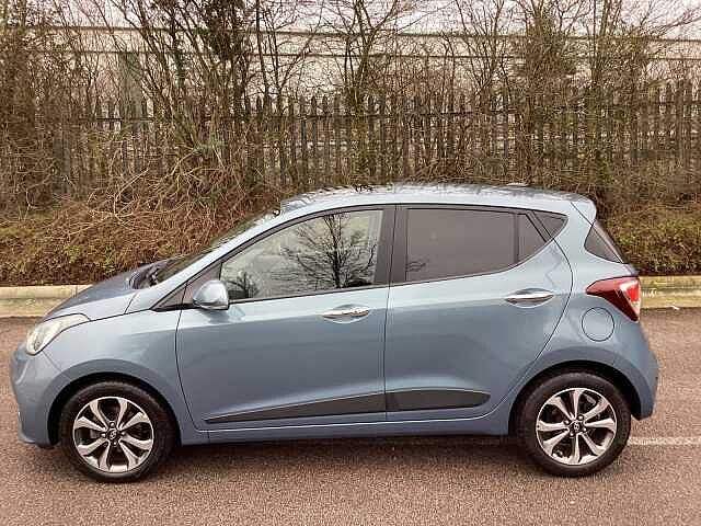 Hyundai i10 1.2 Premium SE 5dr Auto