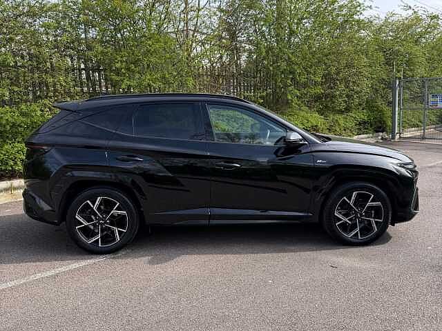 Hyundai TUCSON 1.6T 48V MHD N Line S 5dr DCT Abyss Black