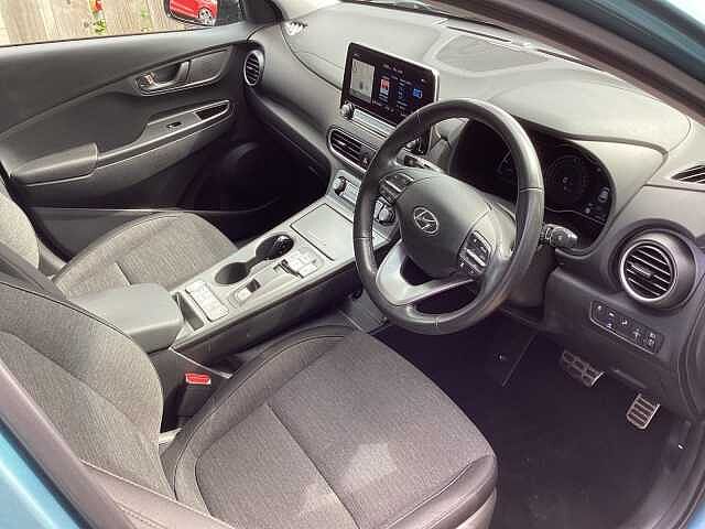 Hyundai KONA 150kW Premium 64kWh 5dr Auto Ceramic Blue