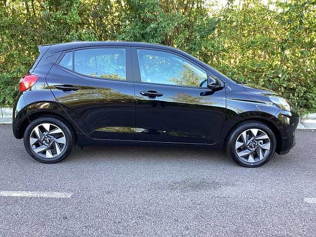 Hyundai i10 1.2 [79] Premium 5dr [Nav]